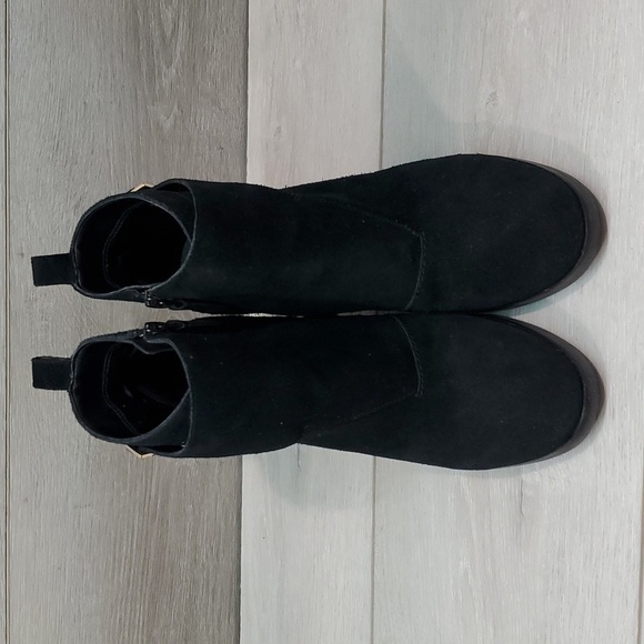 Cole Haan Womens Ankle  Heels Boots shoes sz 6.5B - Picture 3 of 12